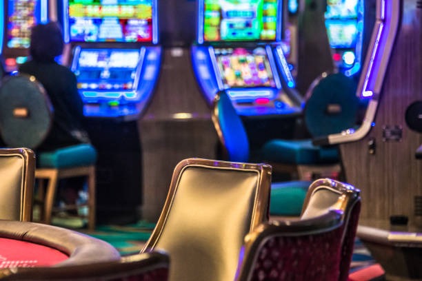 Live dealer baccarat session with multiple players Live dealer baccarat session with multiple players